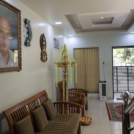 مبيت وإفطار كولاّم Pavithram Residency المظهر الخارجي الصورة