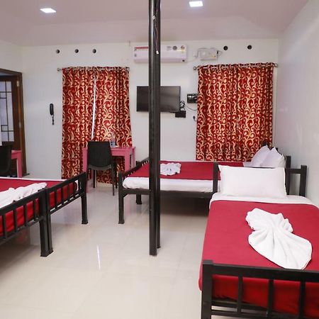 مبيت وإفطار كولاّم Pavithram Residency المظهر الخارجي الصورة