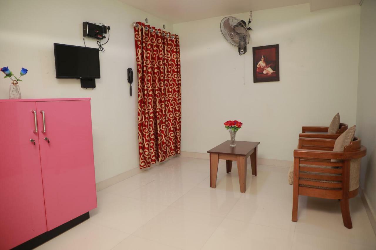 مبيت وإفطار كولاّم Pavithram Residency المظهر الخارجي الصورة