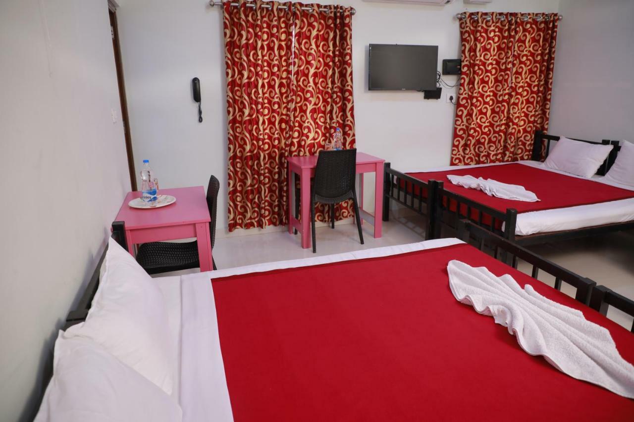 مبيت وإفطار كولاّم Pavithram Residency المظهر الخارجي الصورة
